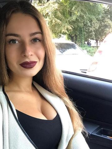 Илона